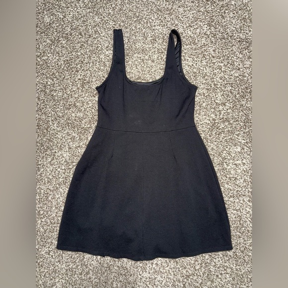 Lulus Little black dress - Picture 2 of 2